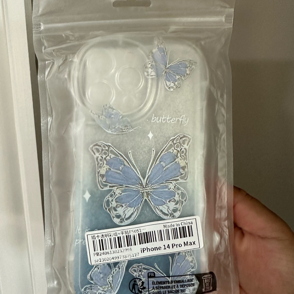 SHEIN Butterfly iPhone 14 Pro Max Case - Blue and White